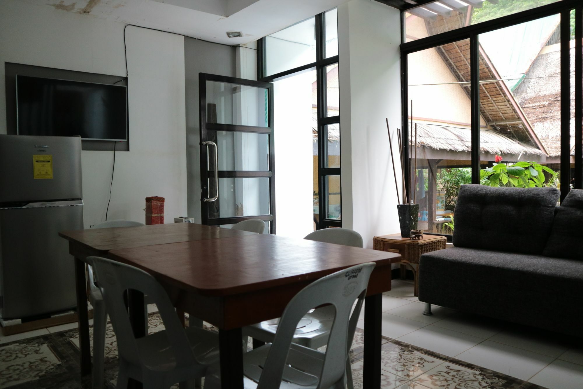 悬崖边小屋宾馆 爱妮岛 外观 照片